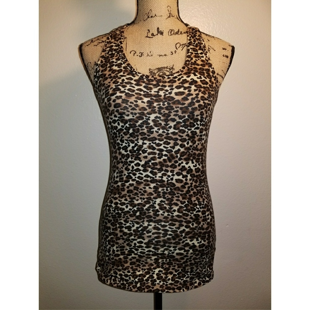 Heart hips cheetah tank